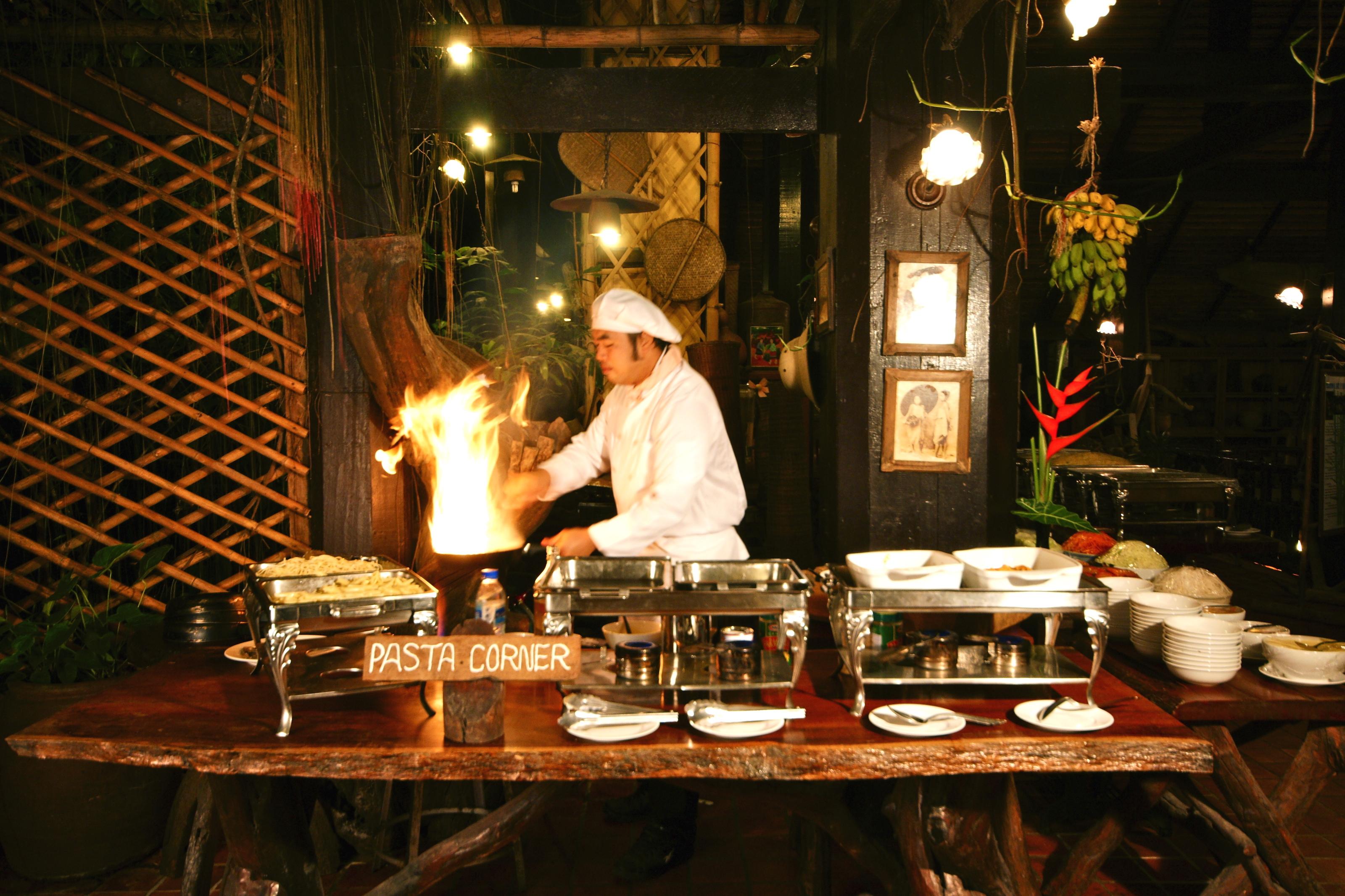 River Kwai Resotel सहारा
