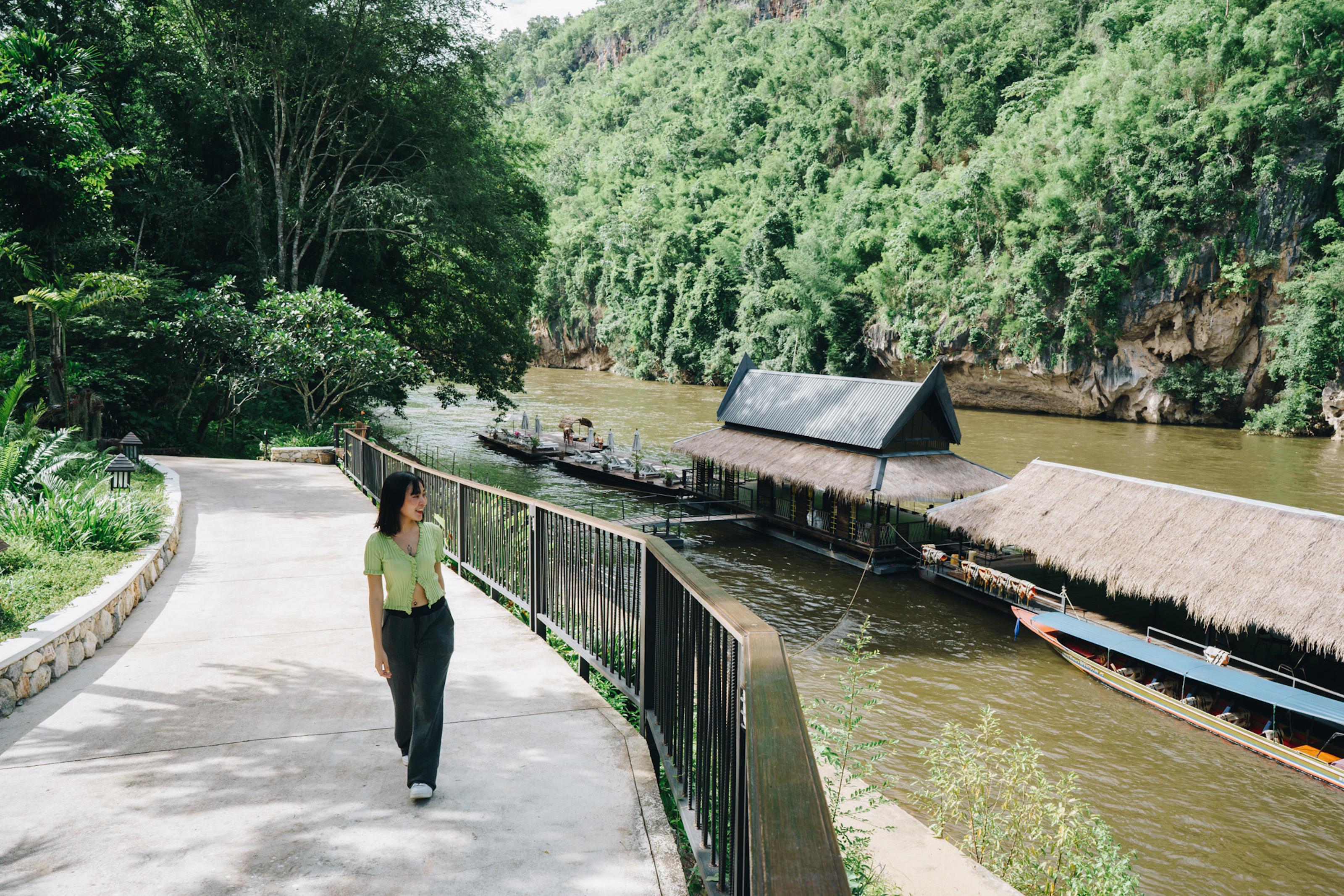River Kwai Resotel सहारा Sai Yok